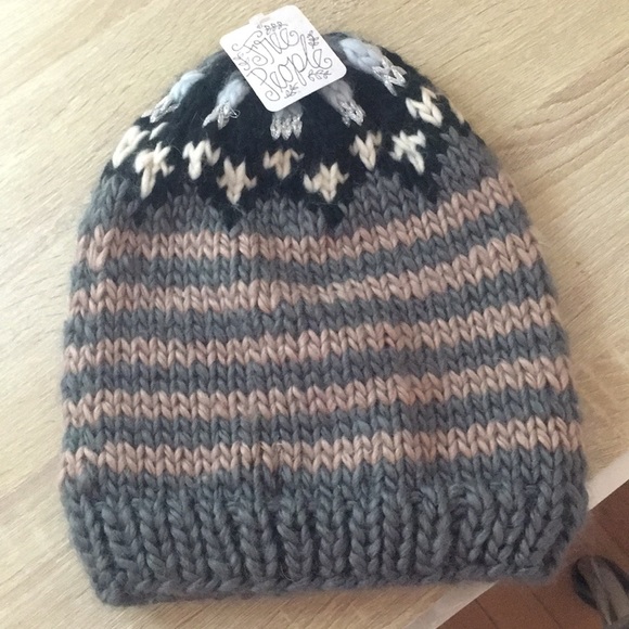 Free People Accessories - Free people hat